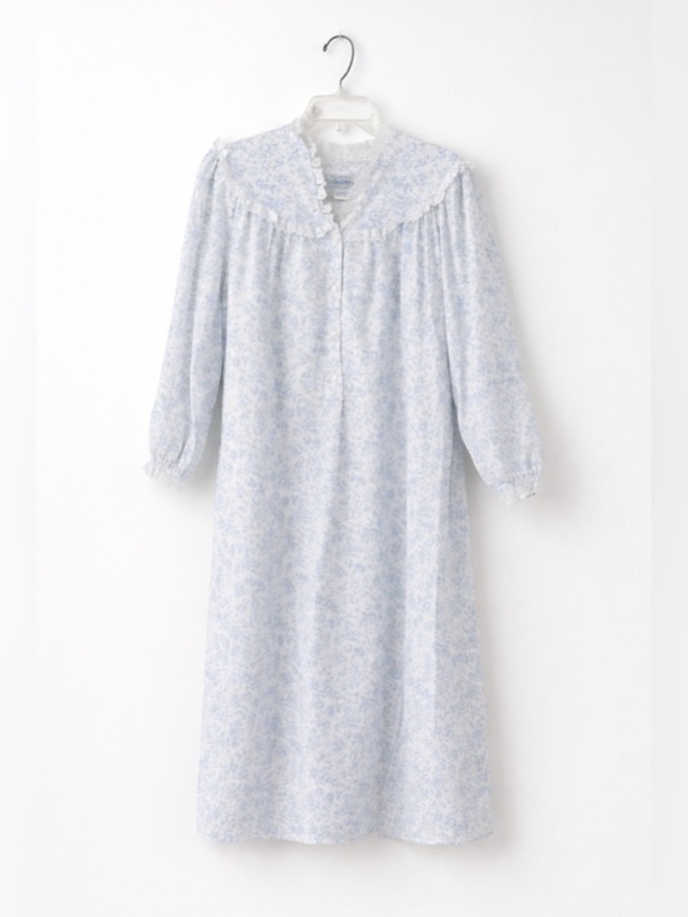 Lanz of Salzburg Vintage Cottage core Floral Nightgown